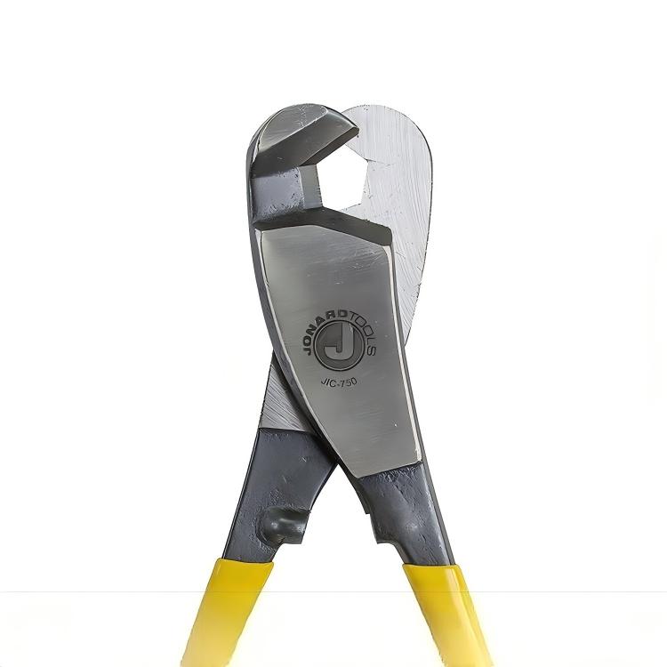 ARMORED FIBER CABLE STRIPPING TOOL